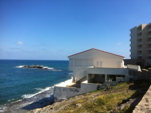 Casa derribo en La manga